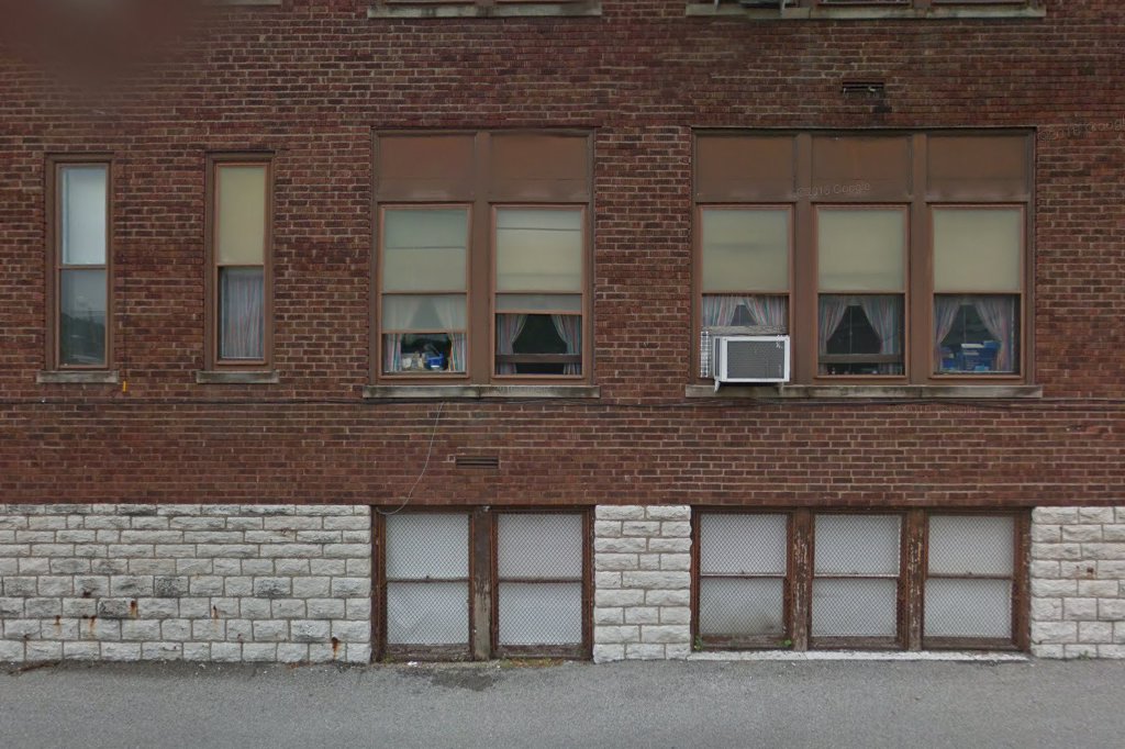 Holy Cross Elementary School