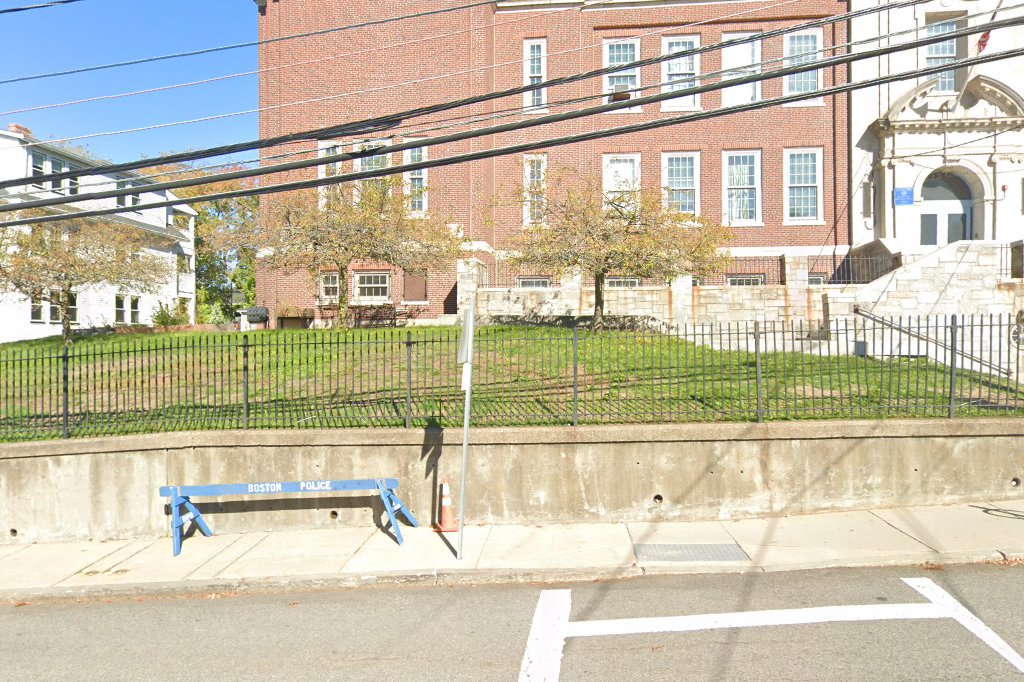 Phineas Bates School
