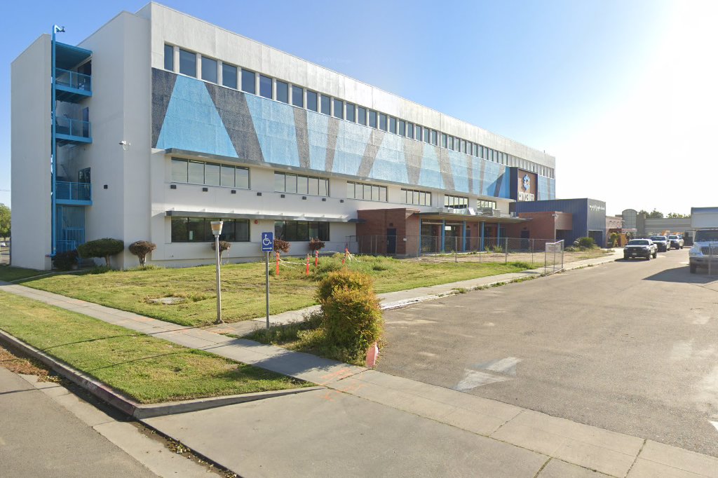 Fresno County Library : Senior Resource Center