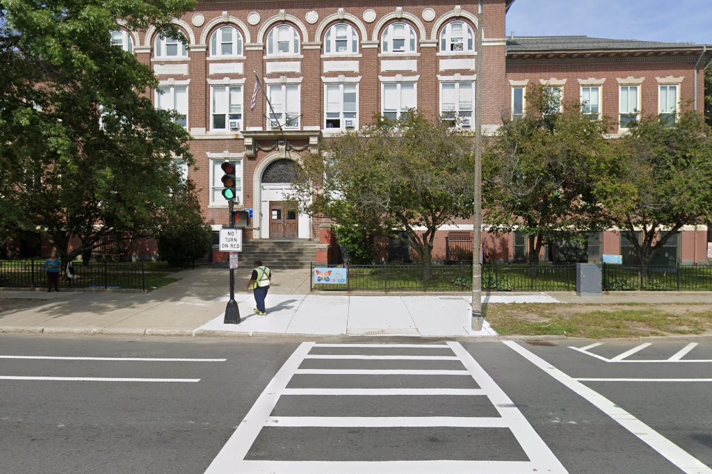 William E Russell School