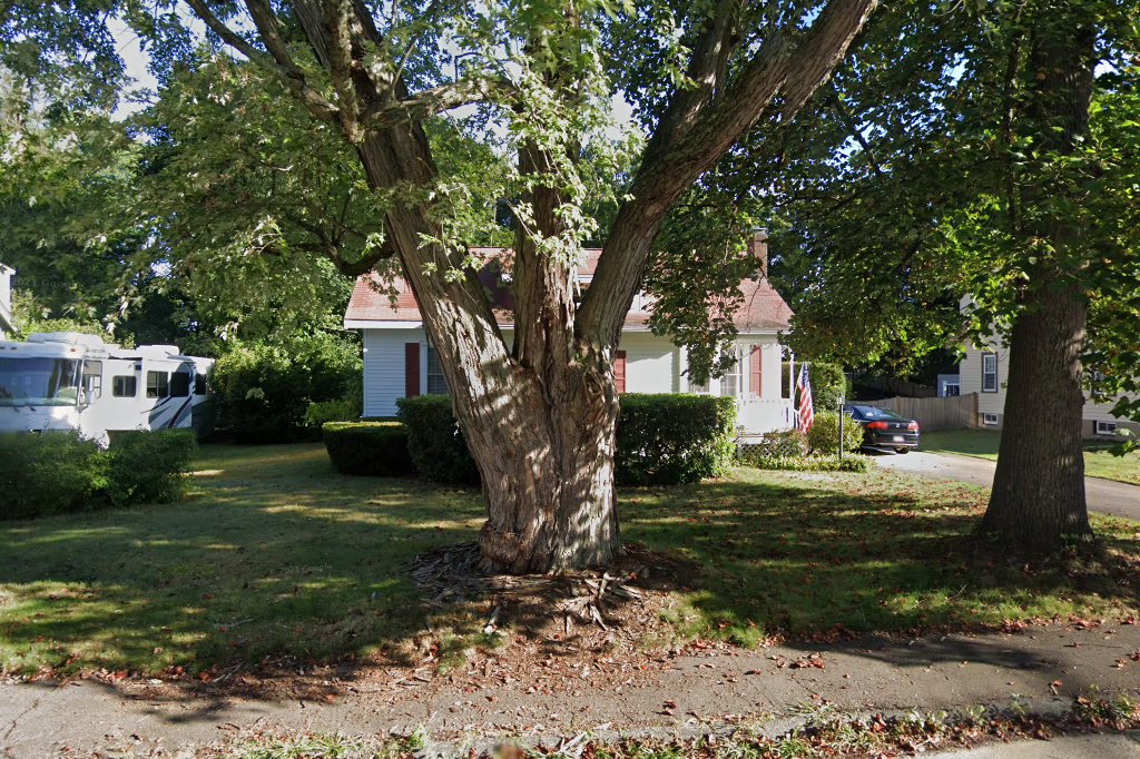Wrentham Veterans Service