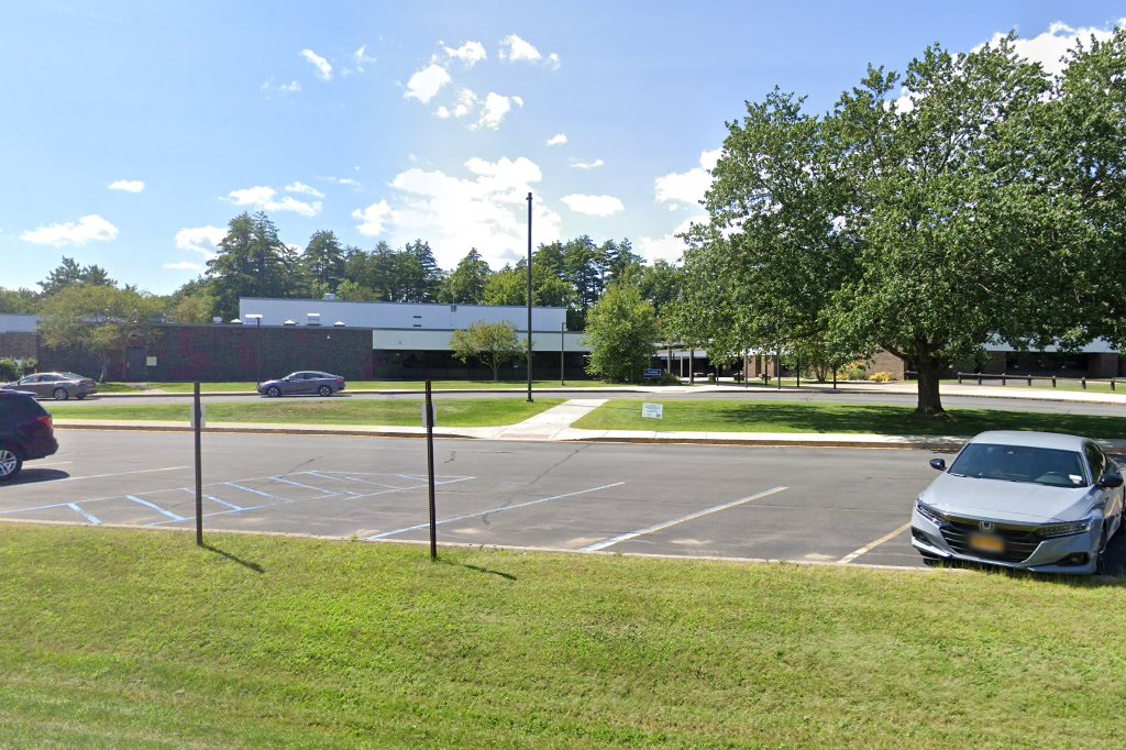 Lake George Elementary School