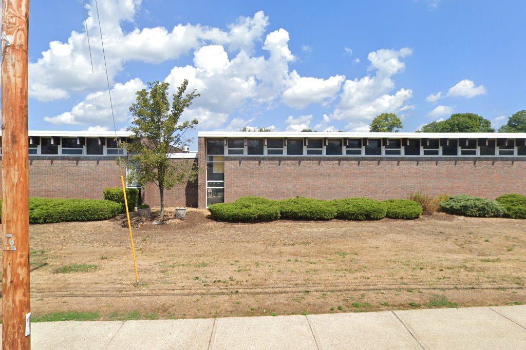 Squantum School