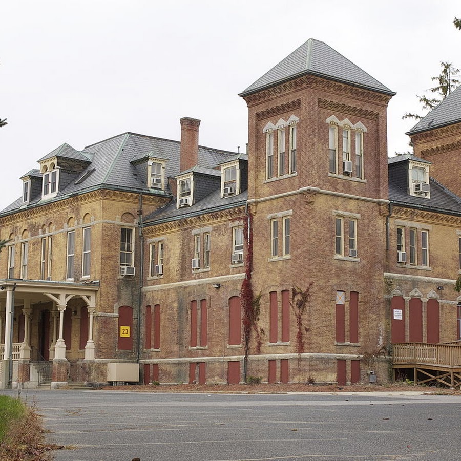 Central Boulevard Elementary School