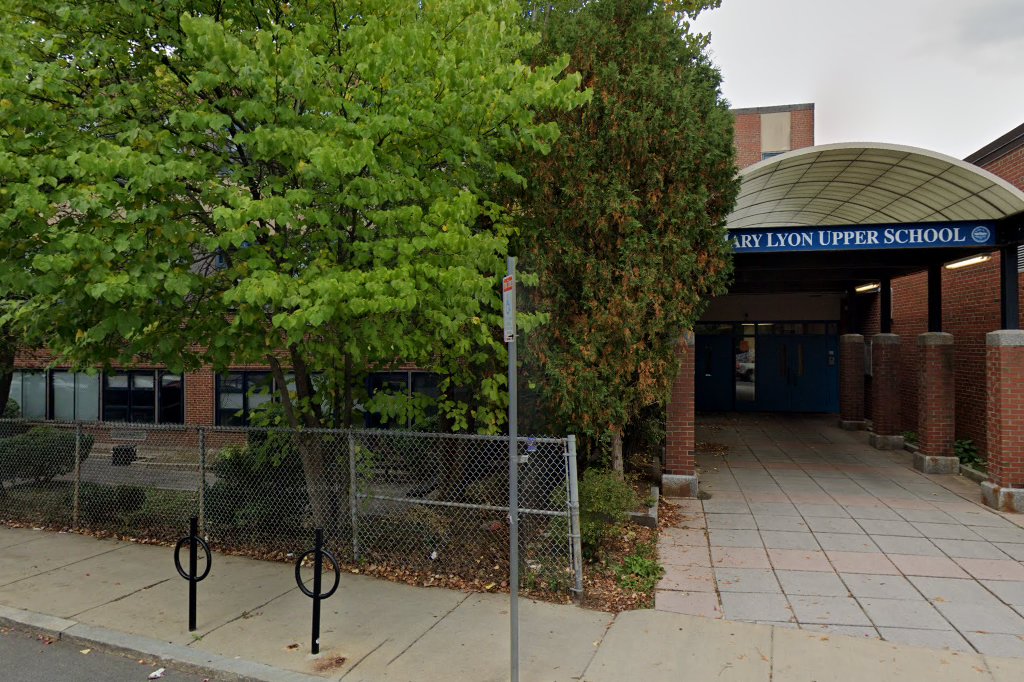 Lyon Upper 9-12 School