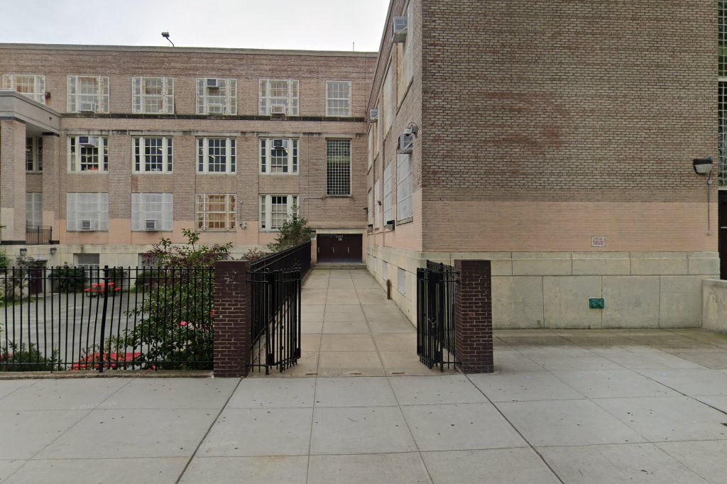 KING-IS 250 The Robert F. Kennedy Community Middle School