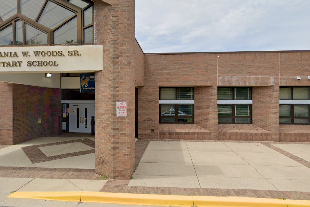 Judge Sylvania W Woods Senior Elementary School