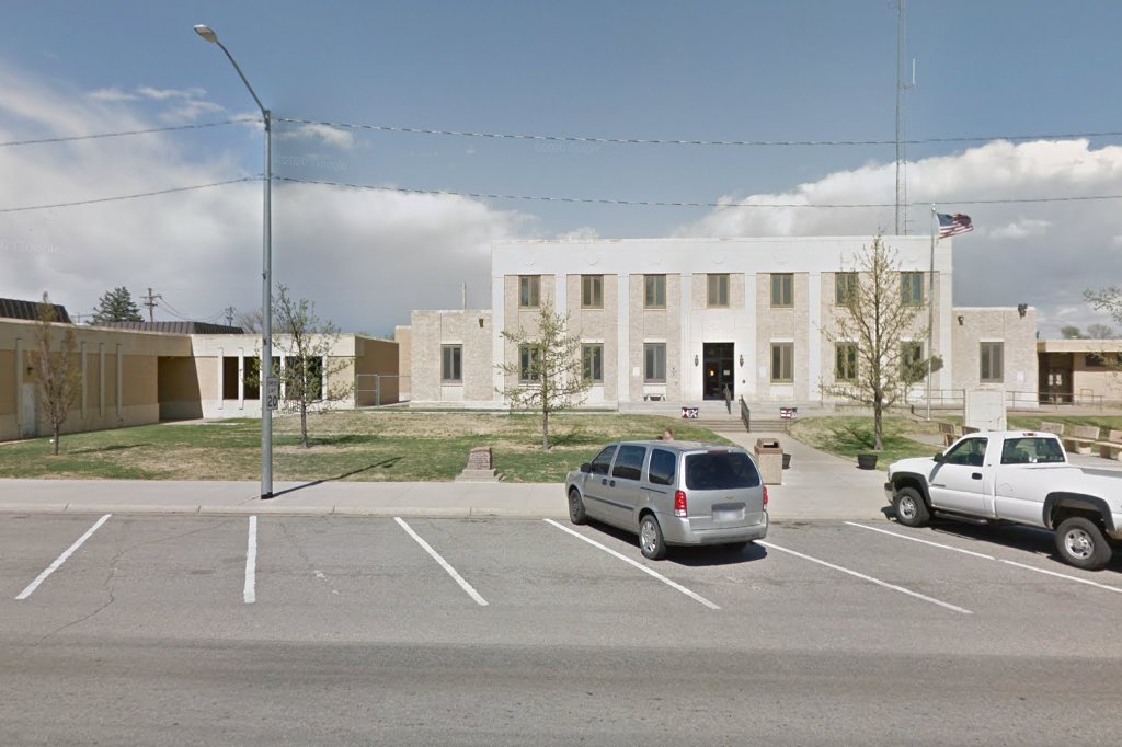 Lakin District Court