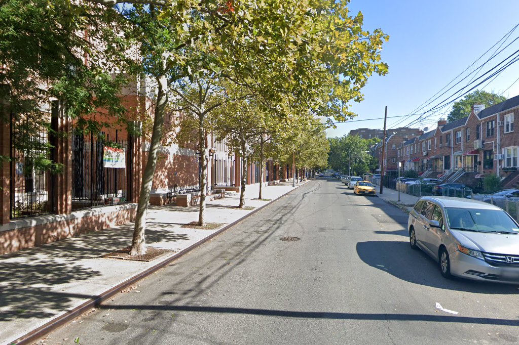 NYCDOE: PS 7