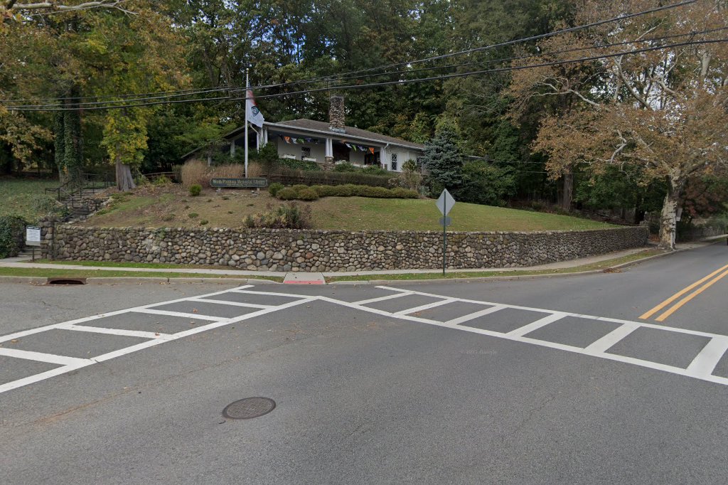 Worth-Pinkham Memorial Library