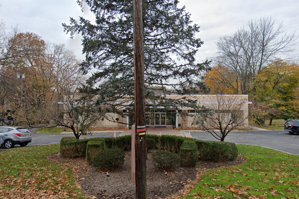 Young World Day School