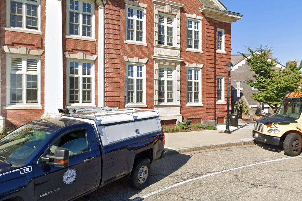 Brookline Veterans Service