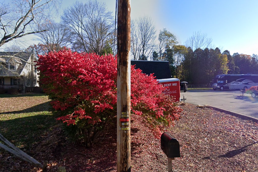 Apple Montessori School