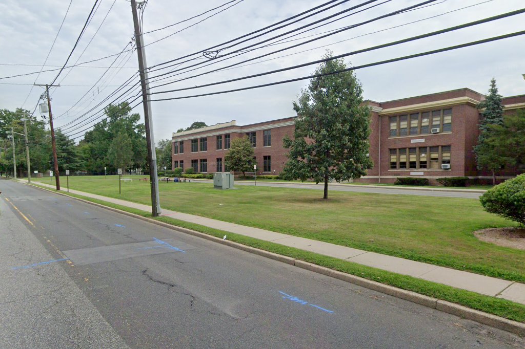 Dr Leroy McCloud Elementary School