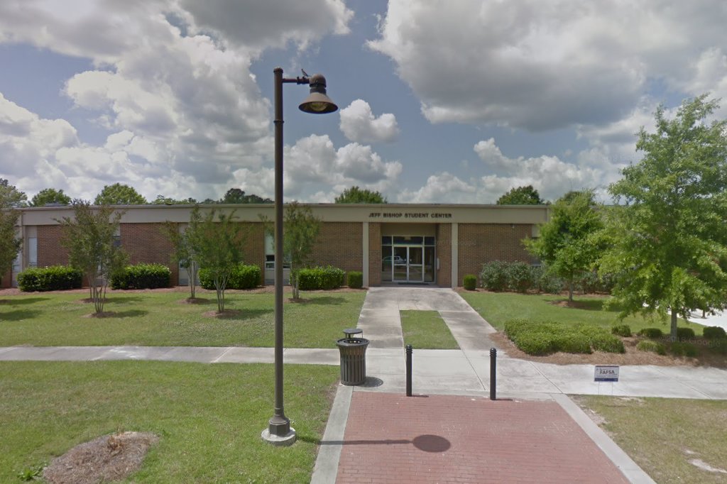 Lurleen B Wallace Community College