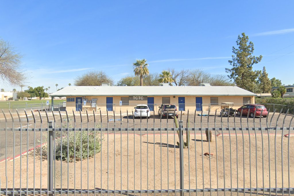 Phoenix Chic School