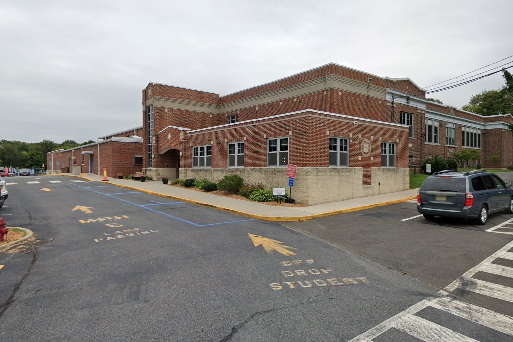 Clinton Public School