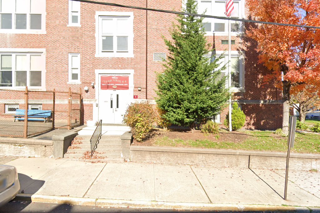 Number 4 School
