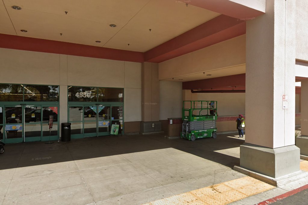 Vons Pharmacy
