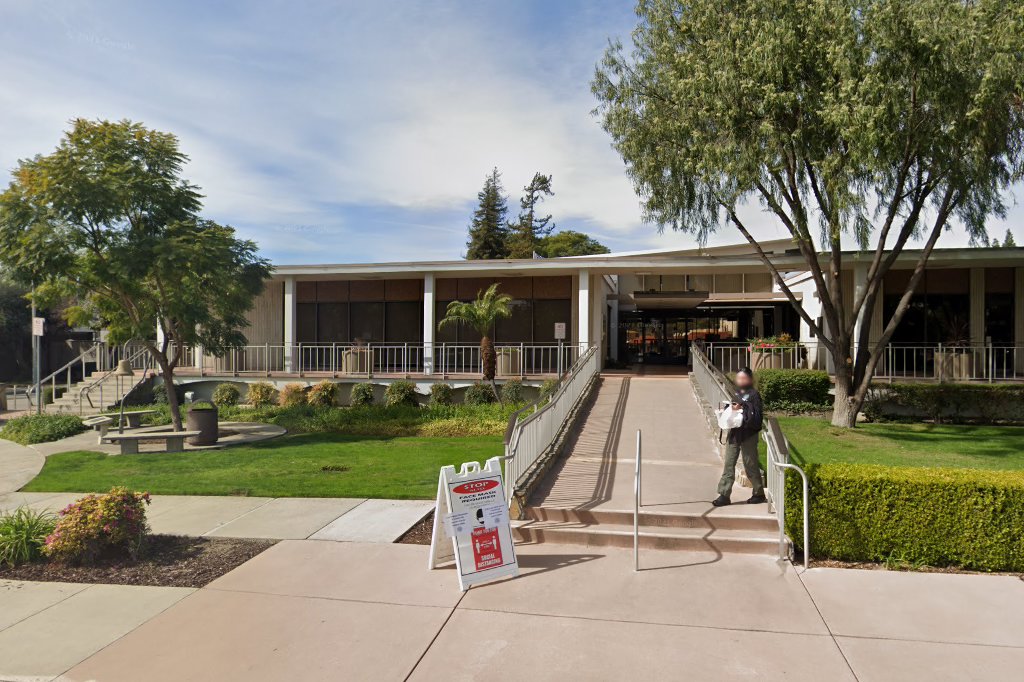 La Puente Passport Office