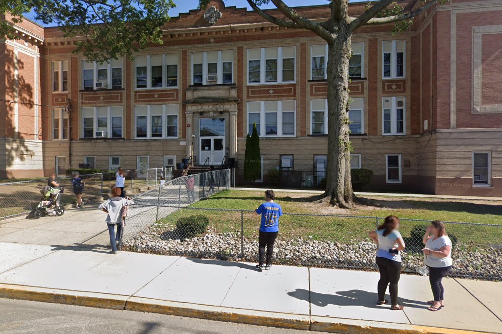 Roosevelt Altern School
