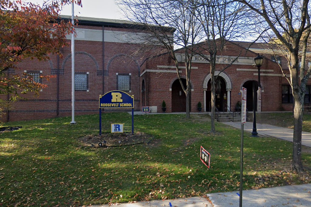 Roosevelt Academy