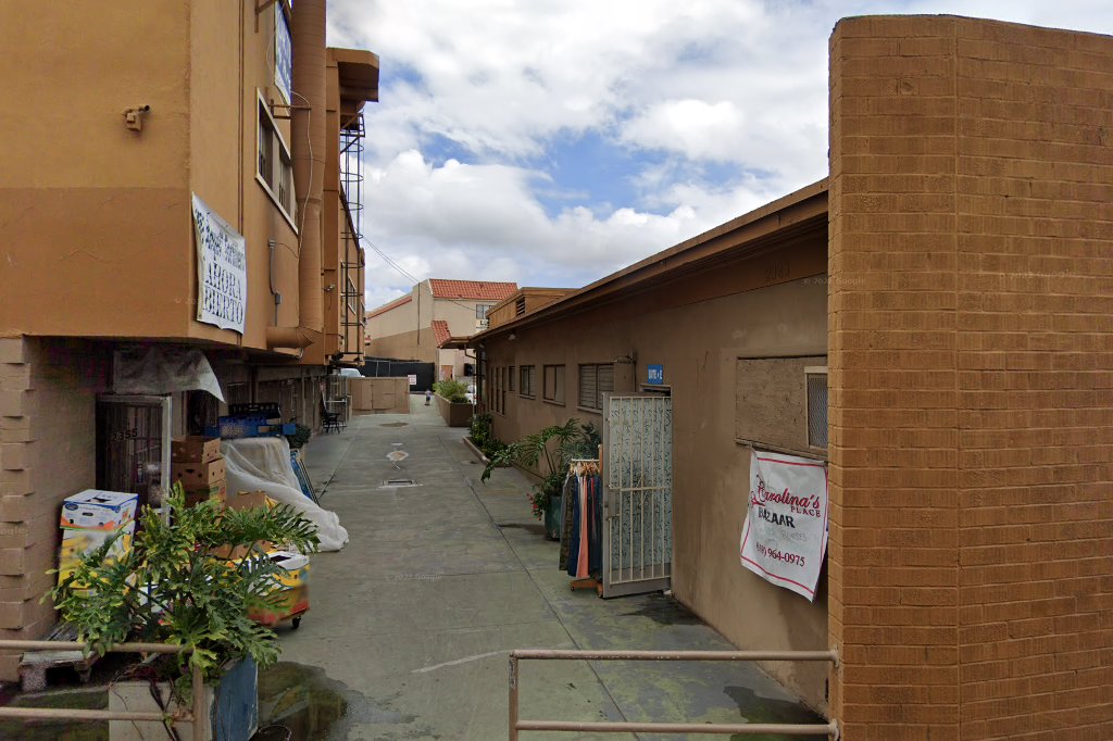 Linda Vista Pharmacy