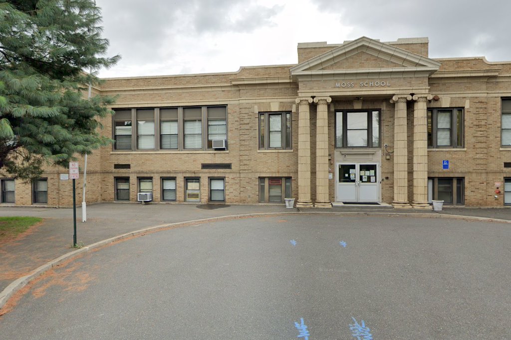 Mildred B Moss School