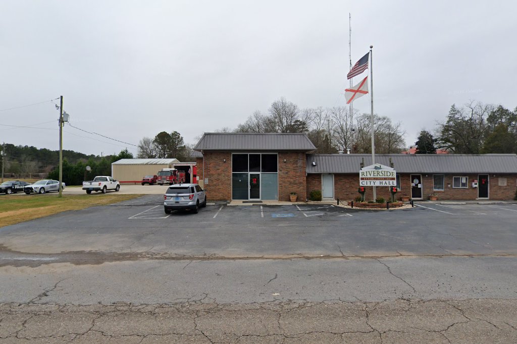 Riverside Courthouse