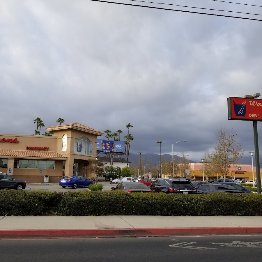 Walgreens Pharmacy