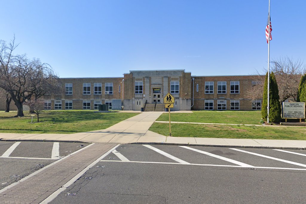 Oaklyn Public School