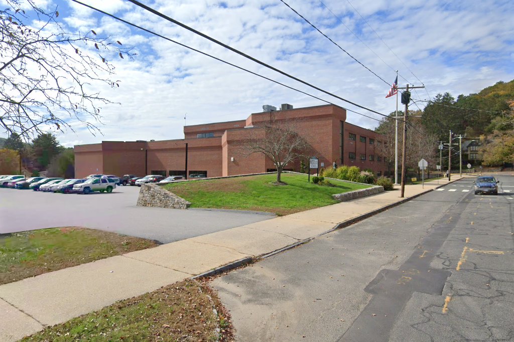 Isabelle Middle Pearson School