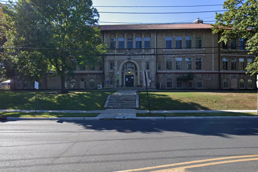 Number 10 School
