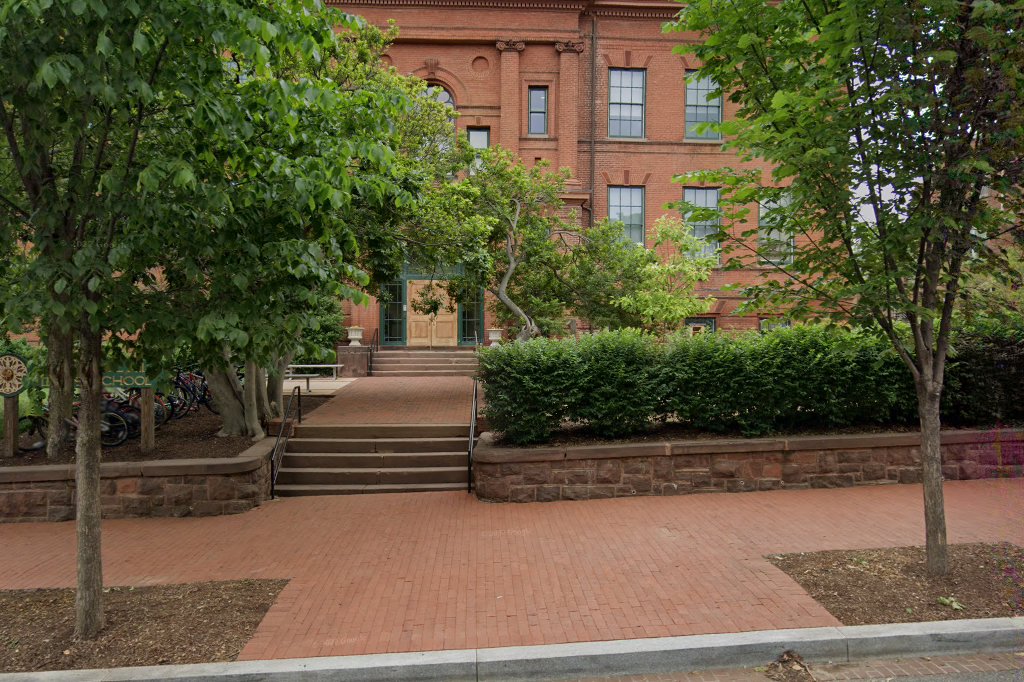 Capitol Hill Day School