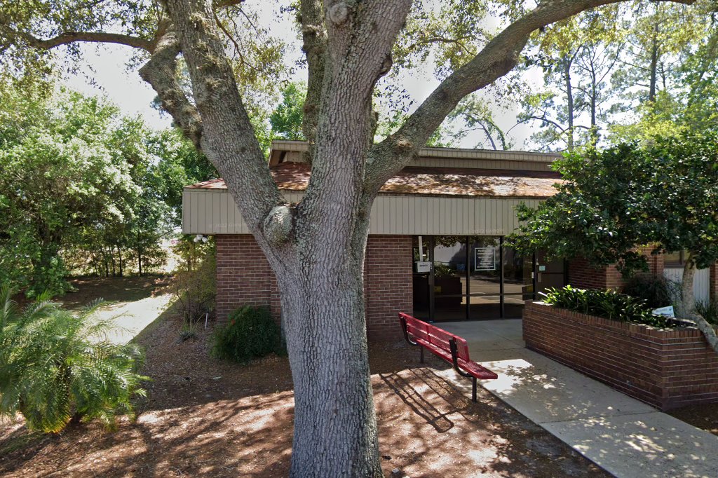 Pershing Oaks Animal Hospital