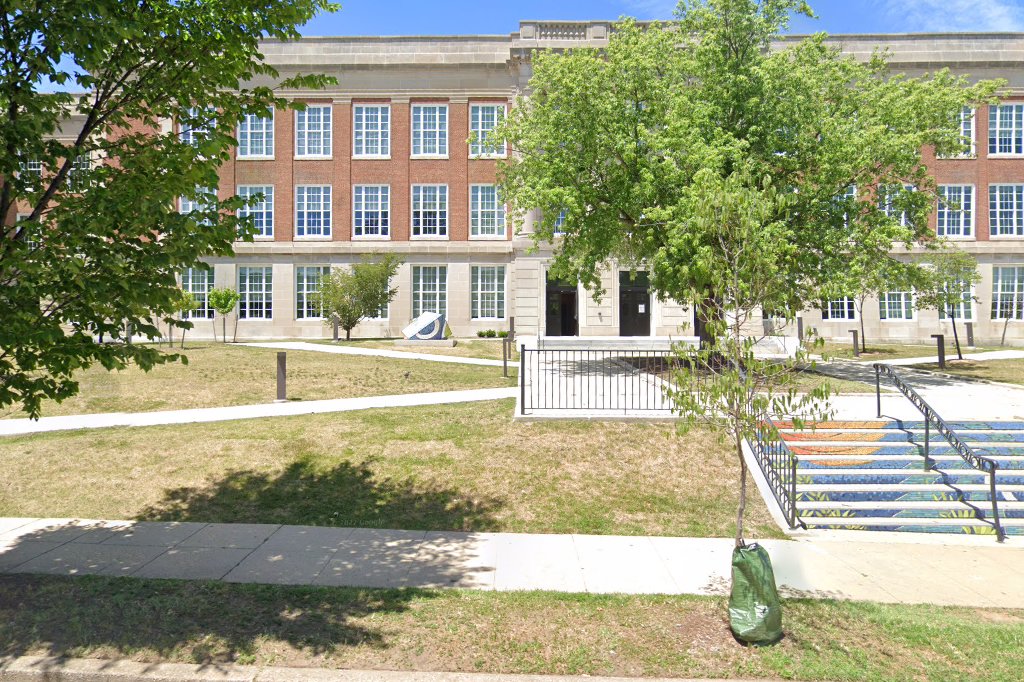 Eliot Hine Junior High School