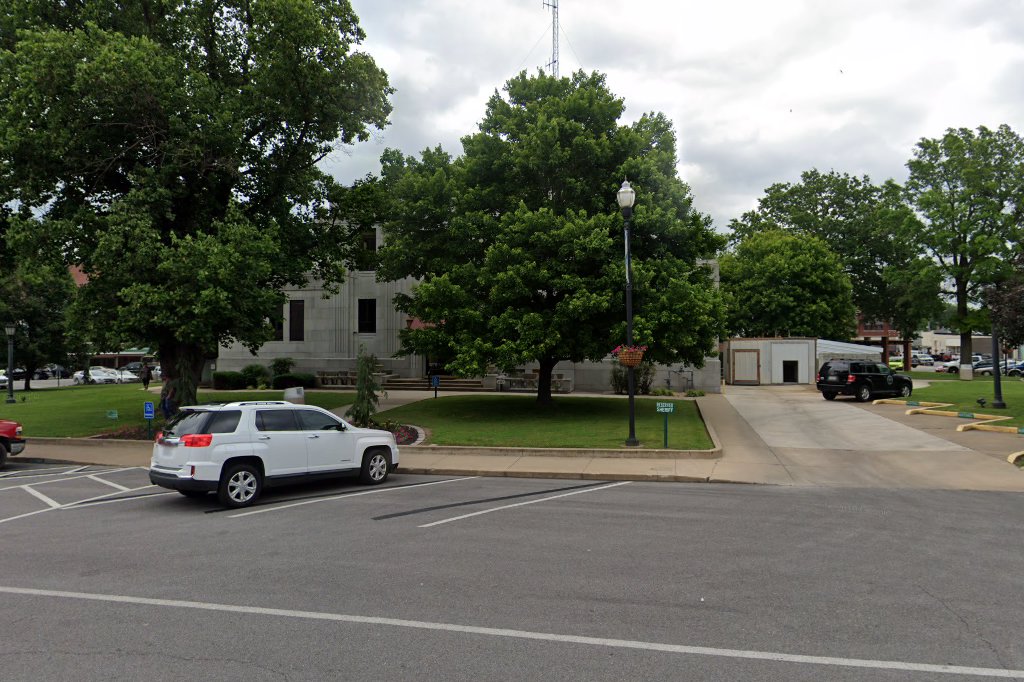Neosho Circuit Court