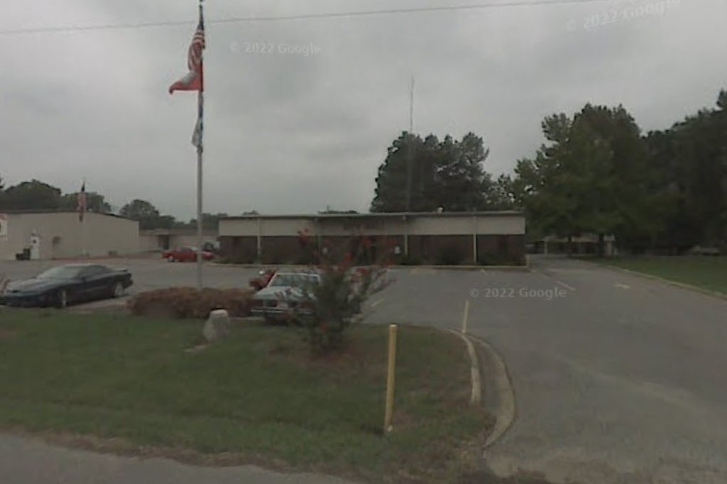 Mayflower District Court