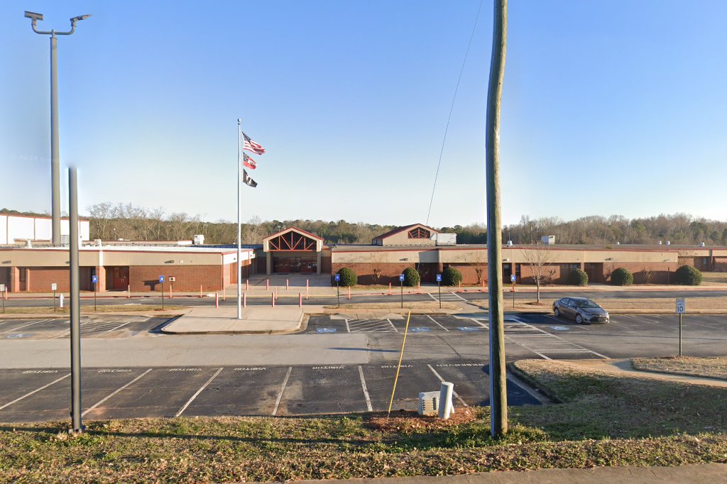Veterans Memorial Middle School