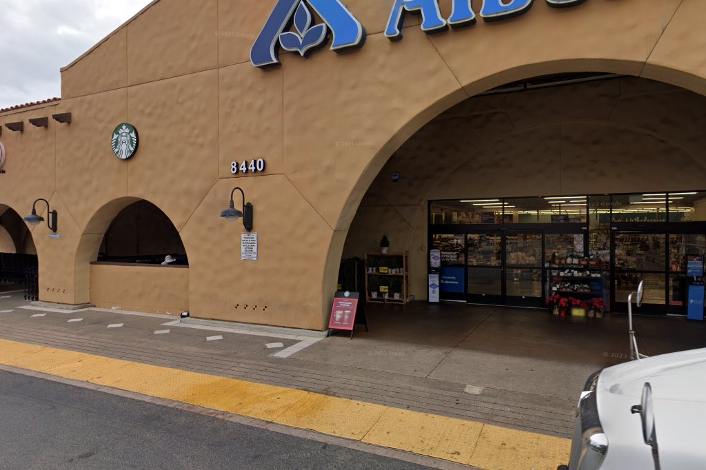 Albertsons-Savon Pharmacy