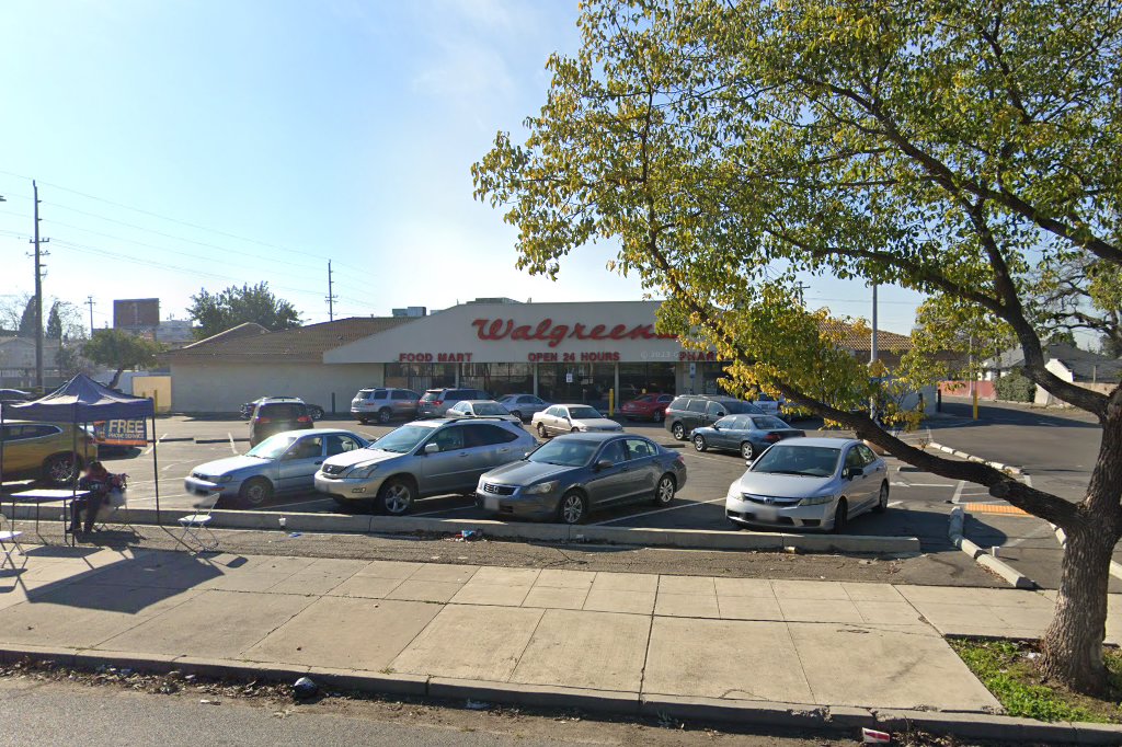 Walgreens Pharmacy