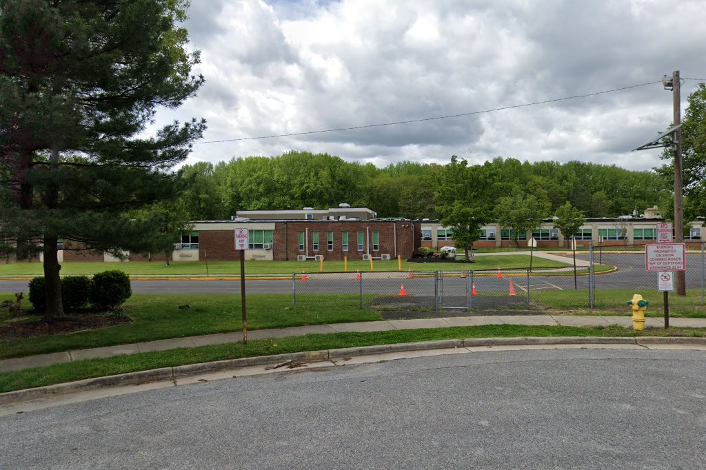 Lake Tract School