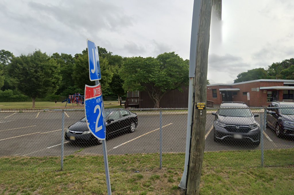 McGalliard School