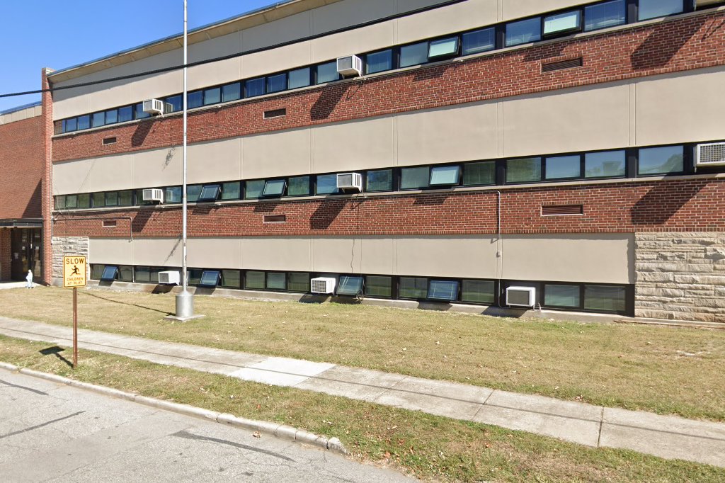 Flaget Elementary School