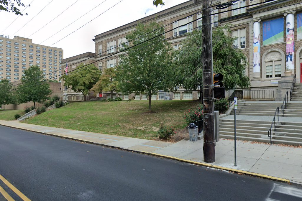 Warner Elementary School