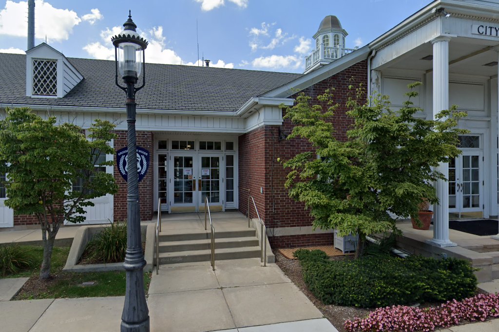 Grosse Pointe Woods Passport Office
