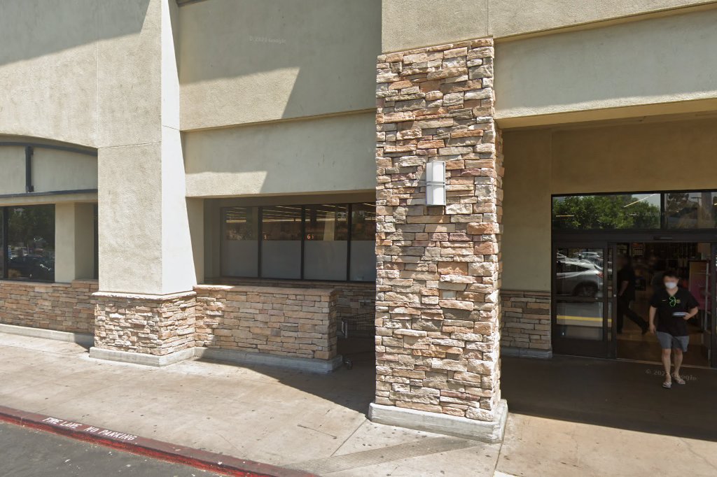 Vons Pharmacy