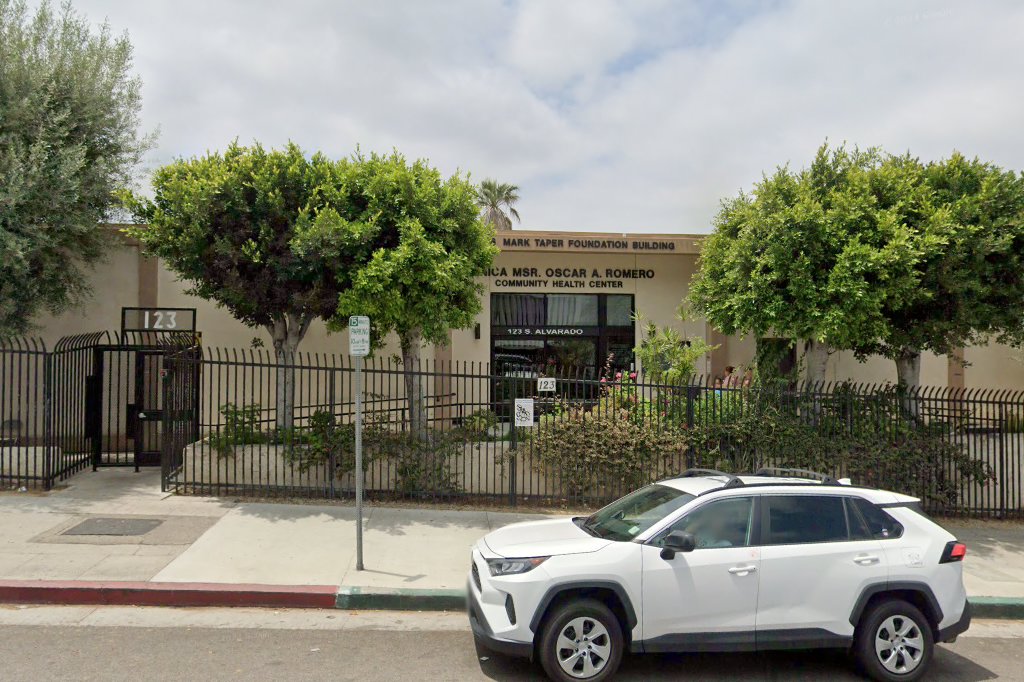 Clinica Romero Pico - Union/Westlake Pharmacy