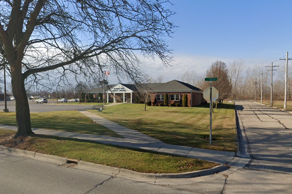 Marine City Library