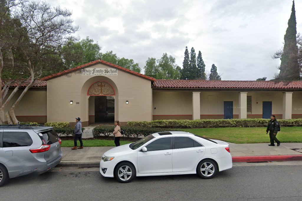 Holy Family Cathedal School